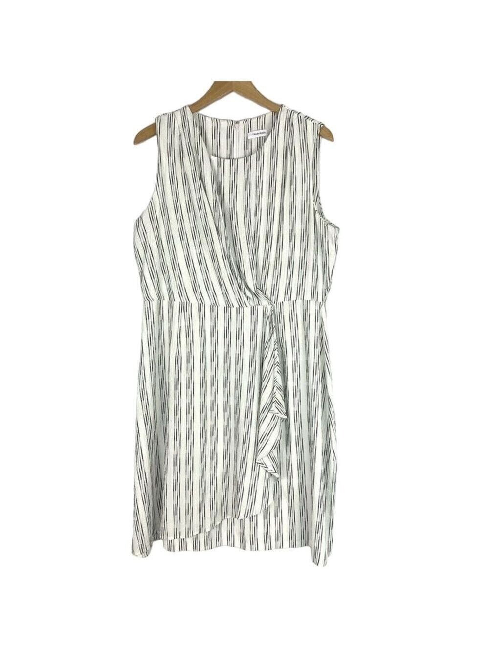 Calvin Klein Dress Women’s XL Black White Soft Side Ruffle Down Front Short Slee